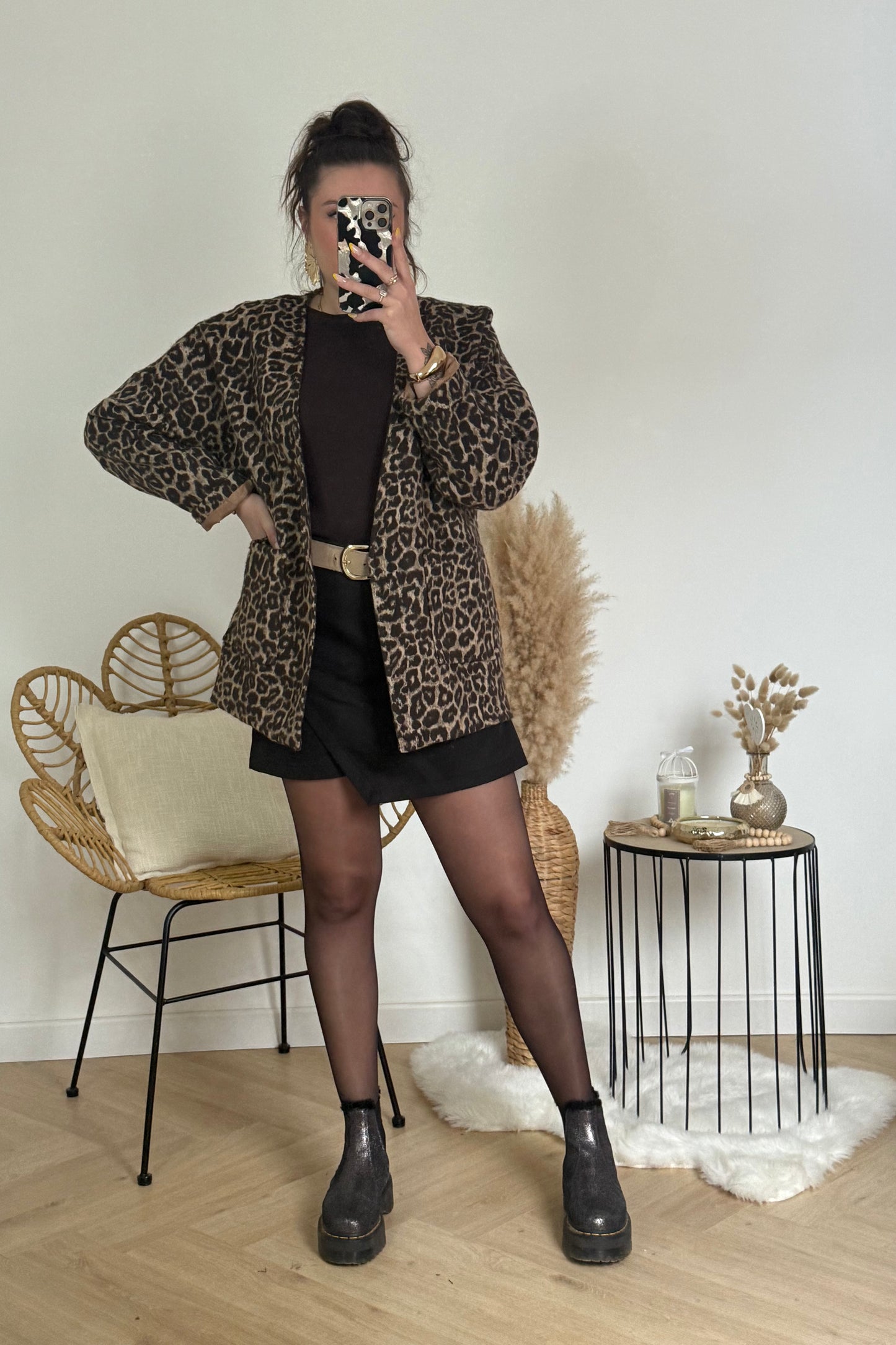 JUPE SHORT PORTEFEUILLE