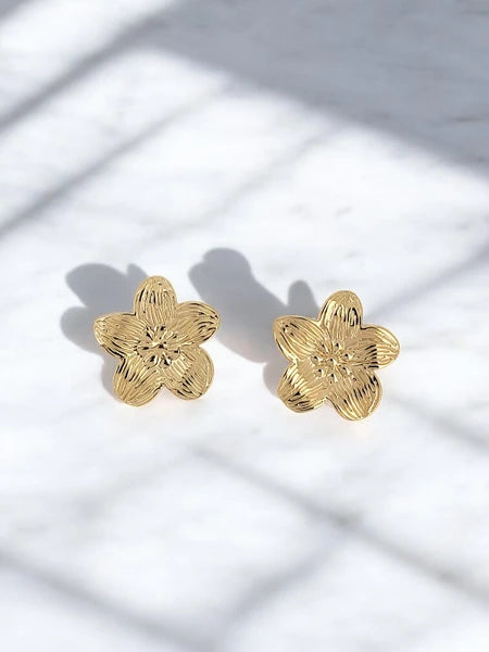 Boucle d'oreille petites fleurs